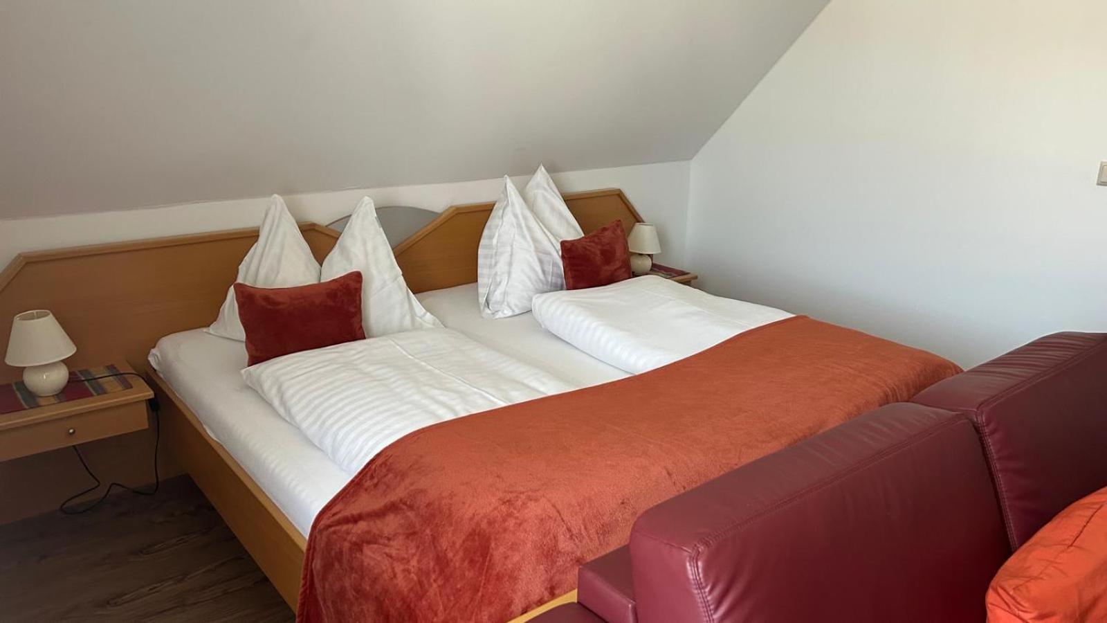 Gaestehaus Freitag Das Kleine Hotel Sankt Georgen im Lavanttal Zewnętrze zdjęcie